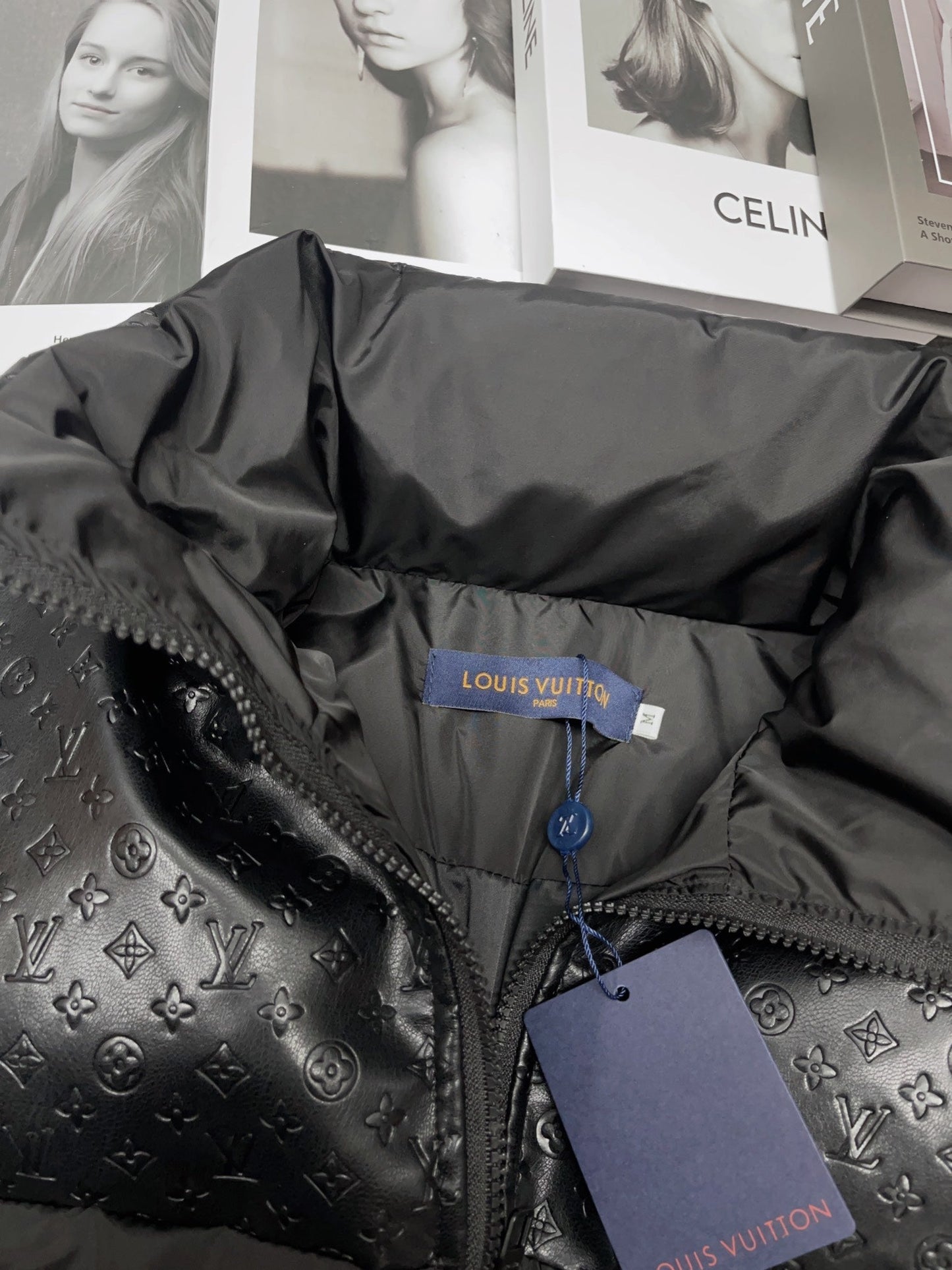 LV Embossed leather panelled stand collar down jacket 1824092904