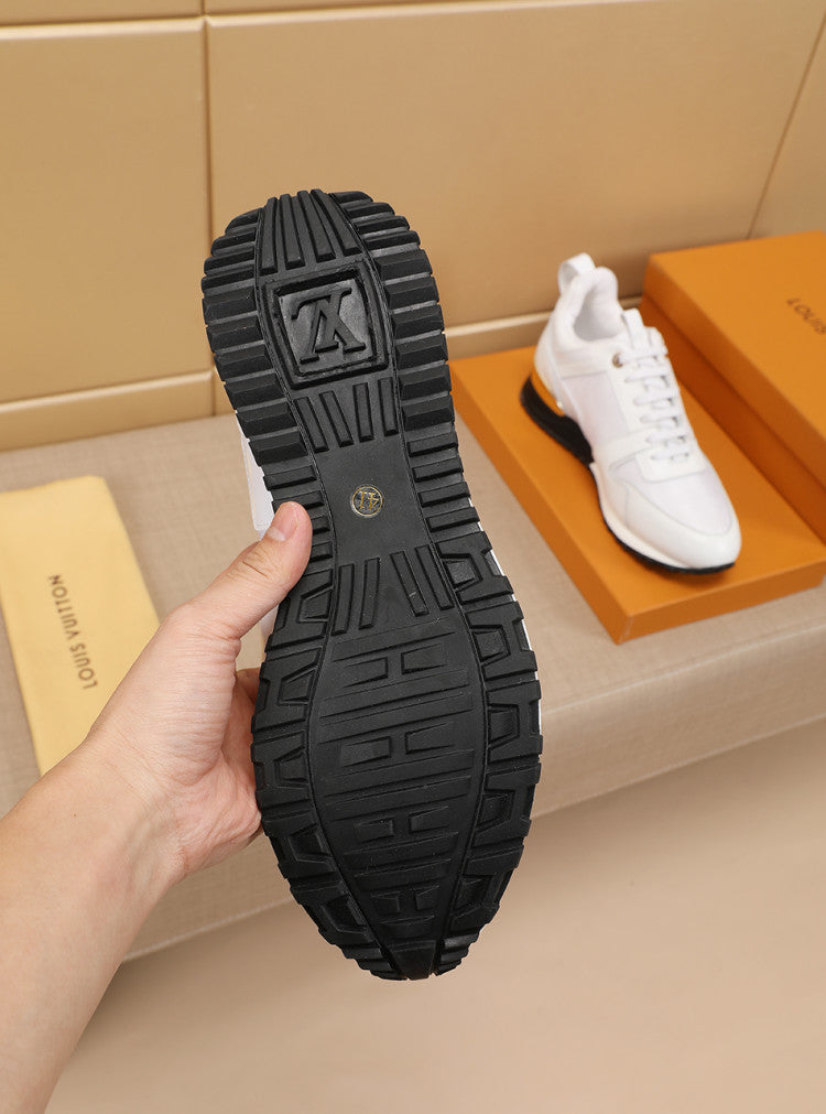 LV sneaker 1825052221