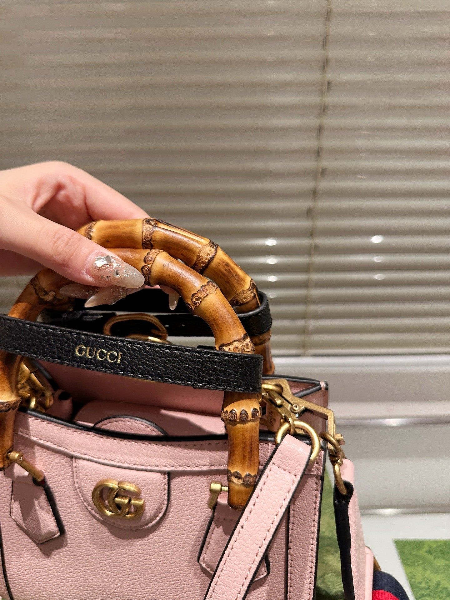 GG Mini Diana Bamboo Handbag(19*16) 1825062303