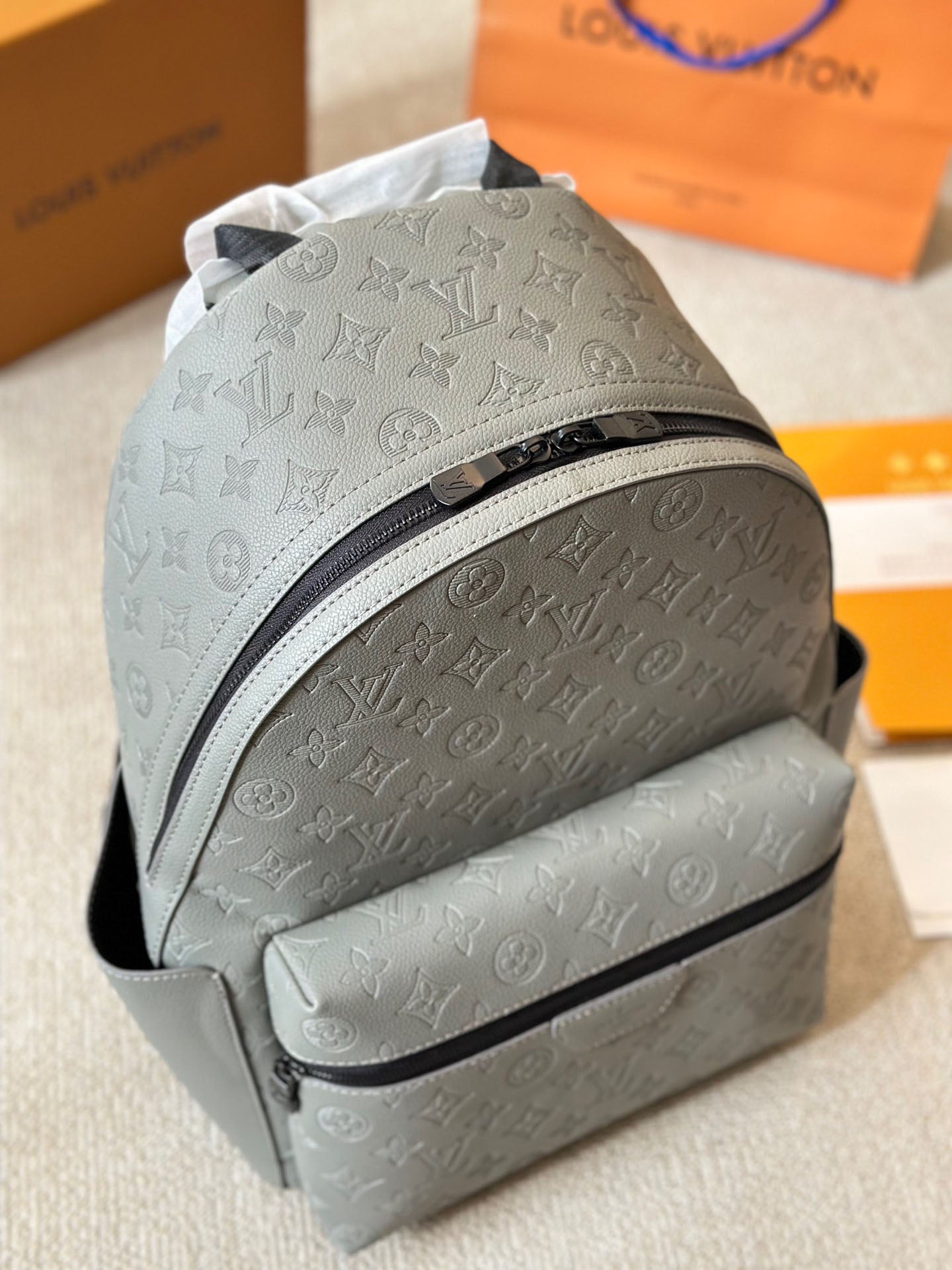 LV Discovery Backpack XC24101404