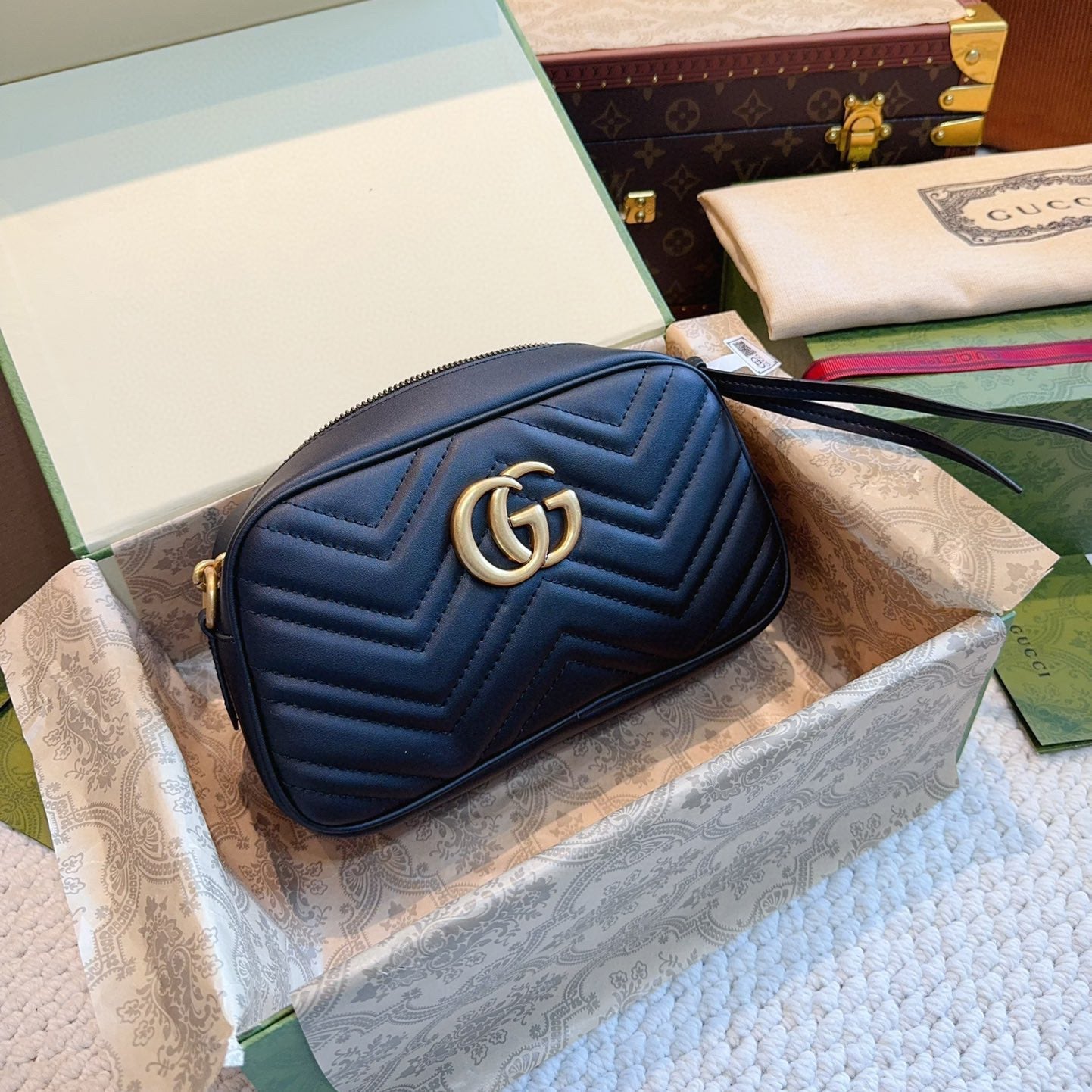 The small Marmont chain shoulder bag 1824050602