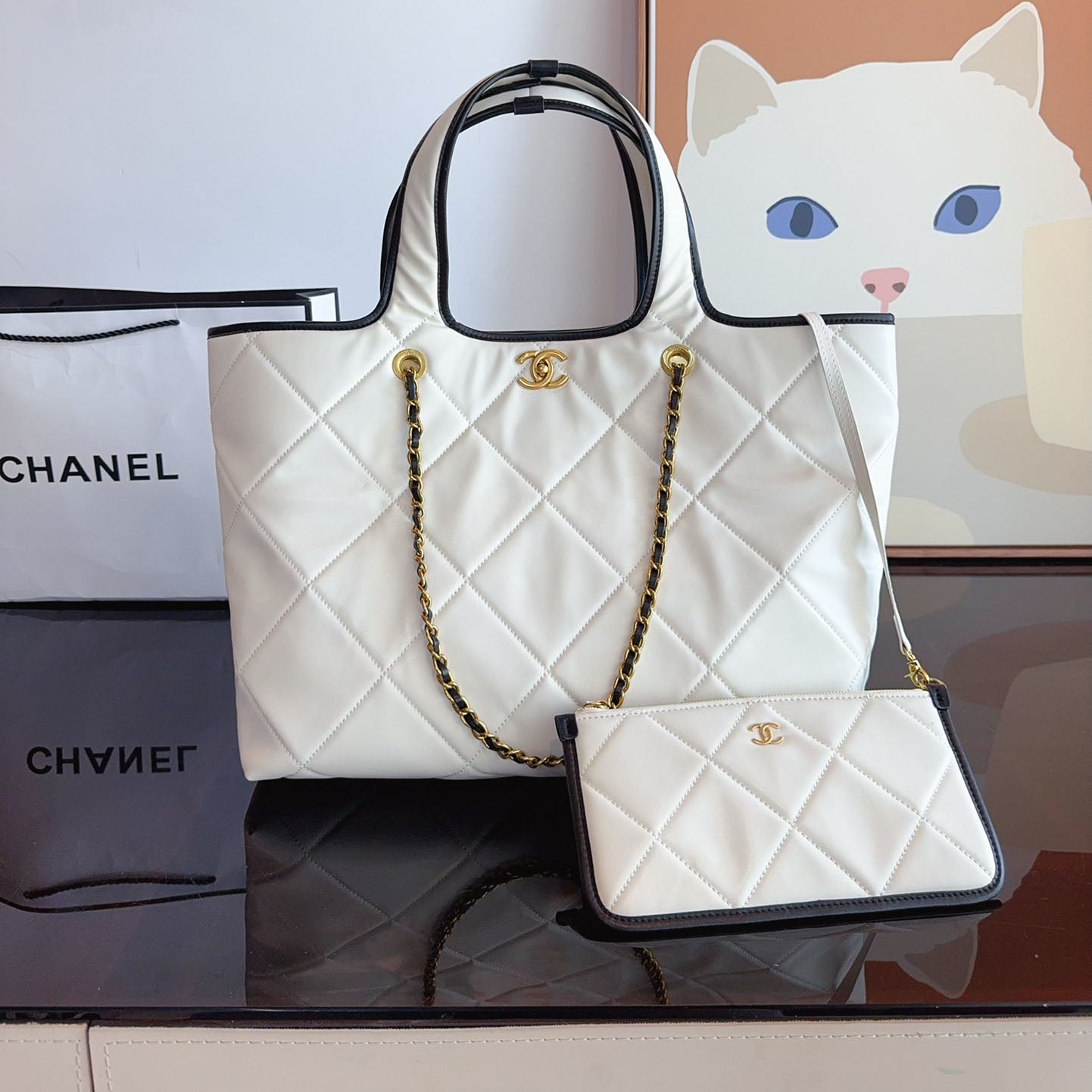 CHL Fashion Shoulder Bag XC24092901