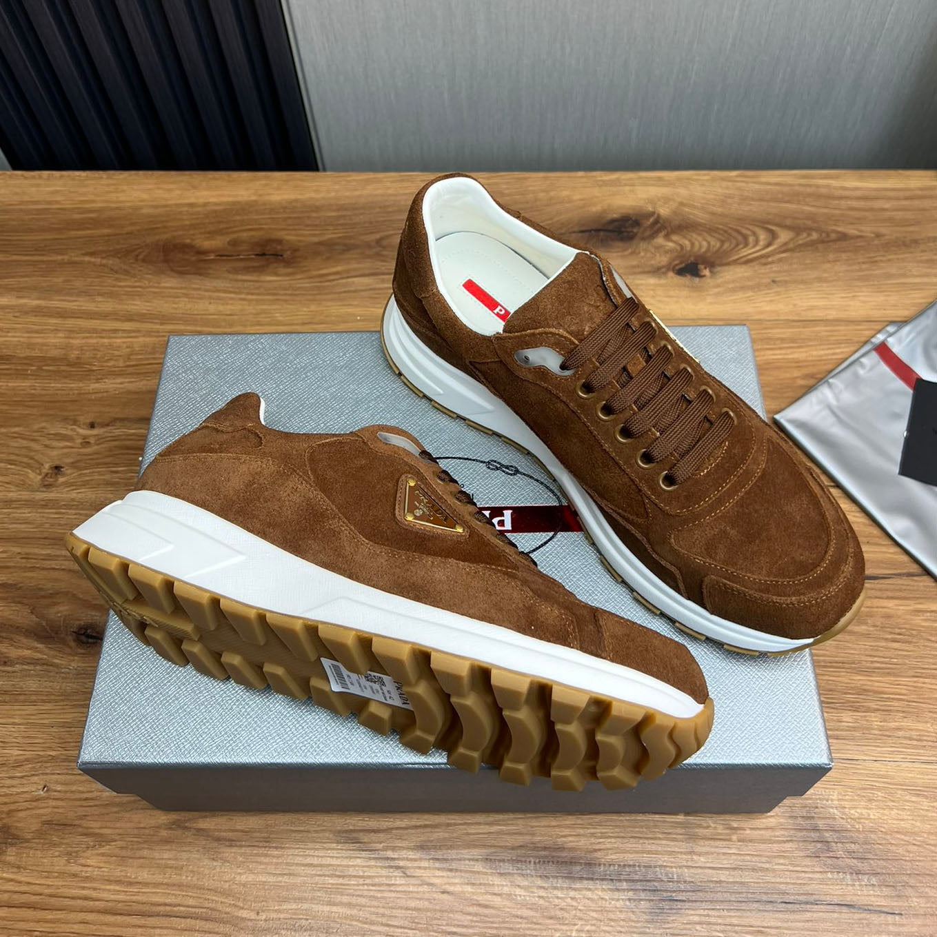 PR  sneakers 1824102503