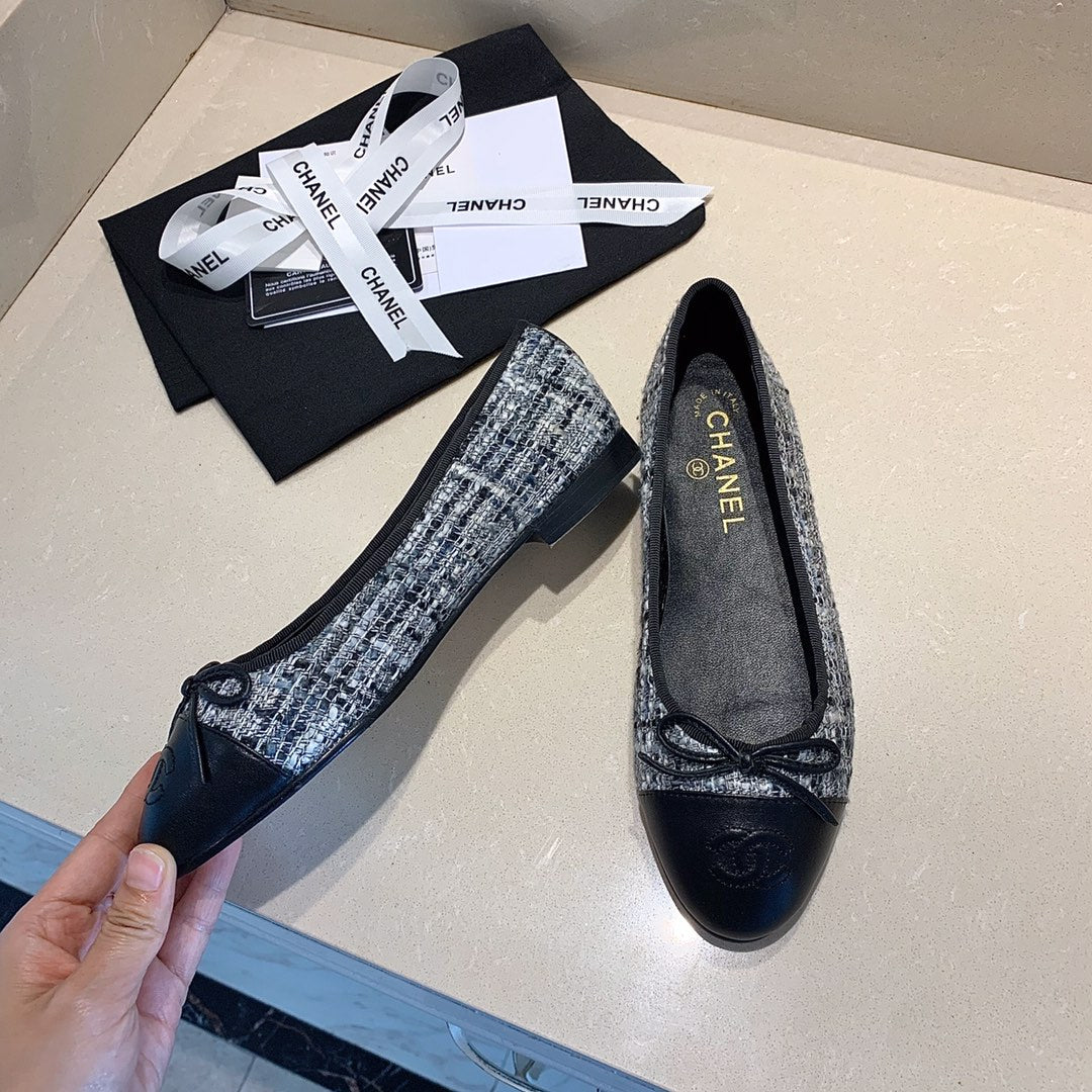 Classic comfortable flats 1824032302