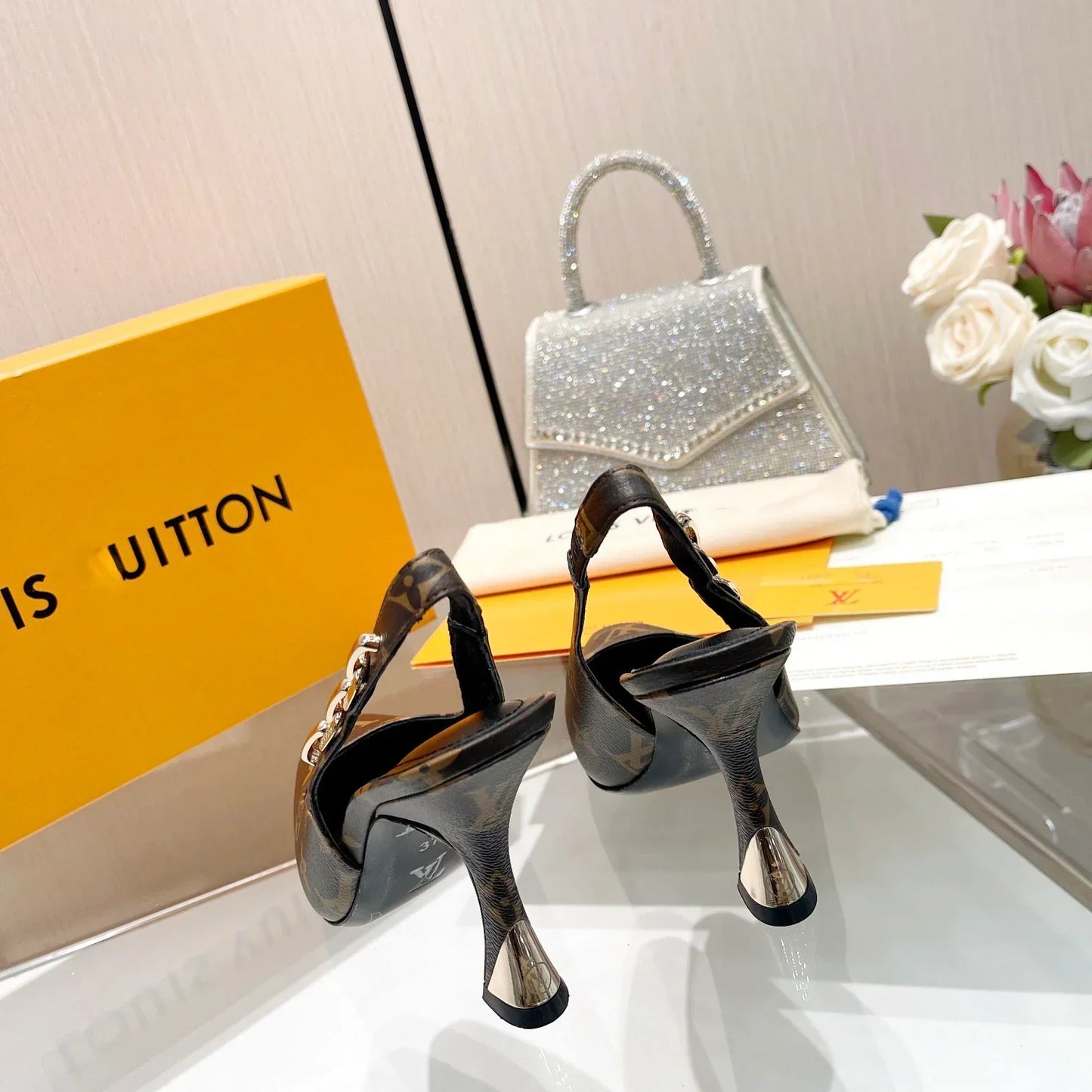 New Fashion Classic Floral V Logo Women's Shoea-XC05202411901