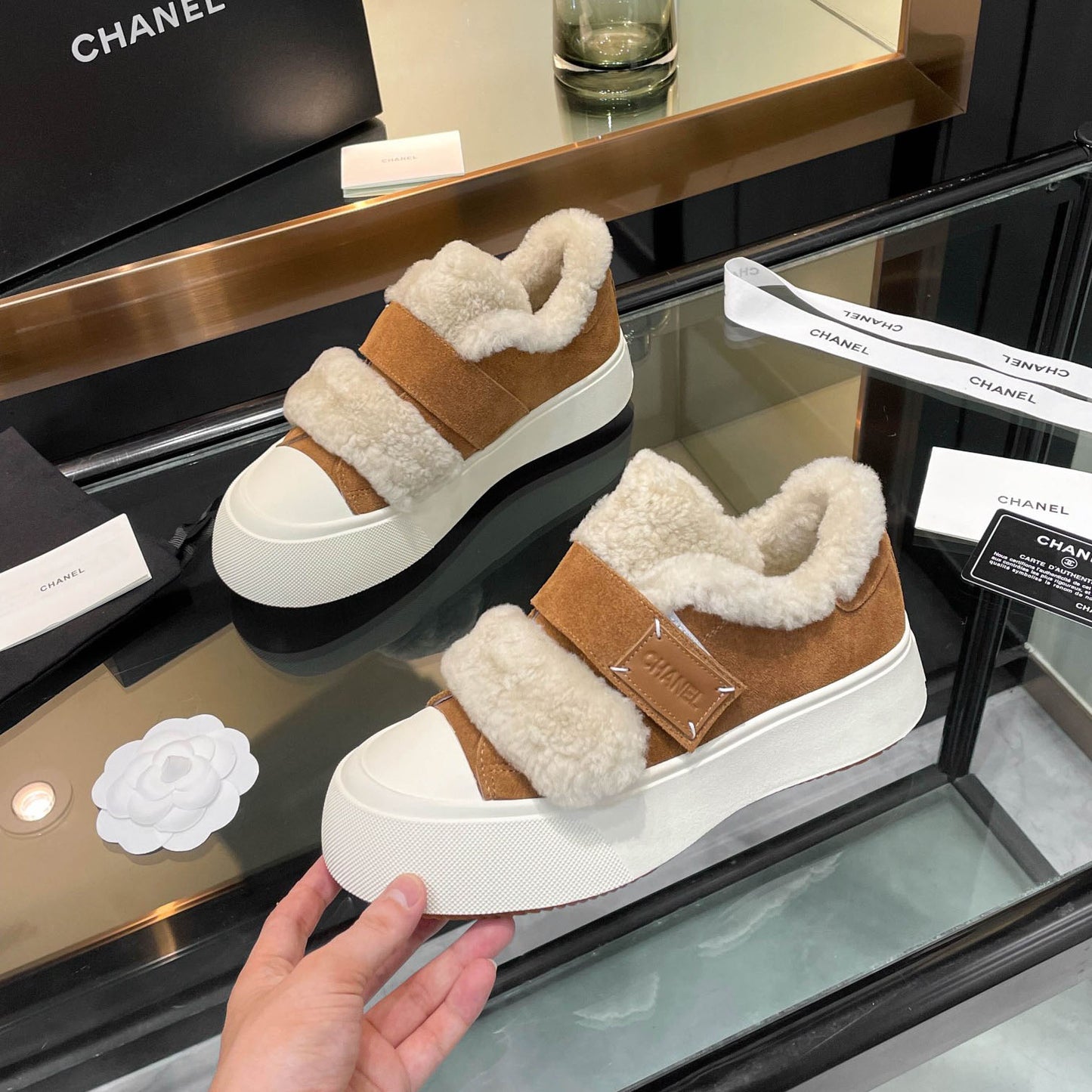 CH 24 new autumn and winter wool sneakers XC24092323