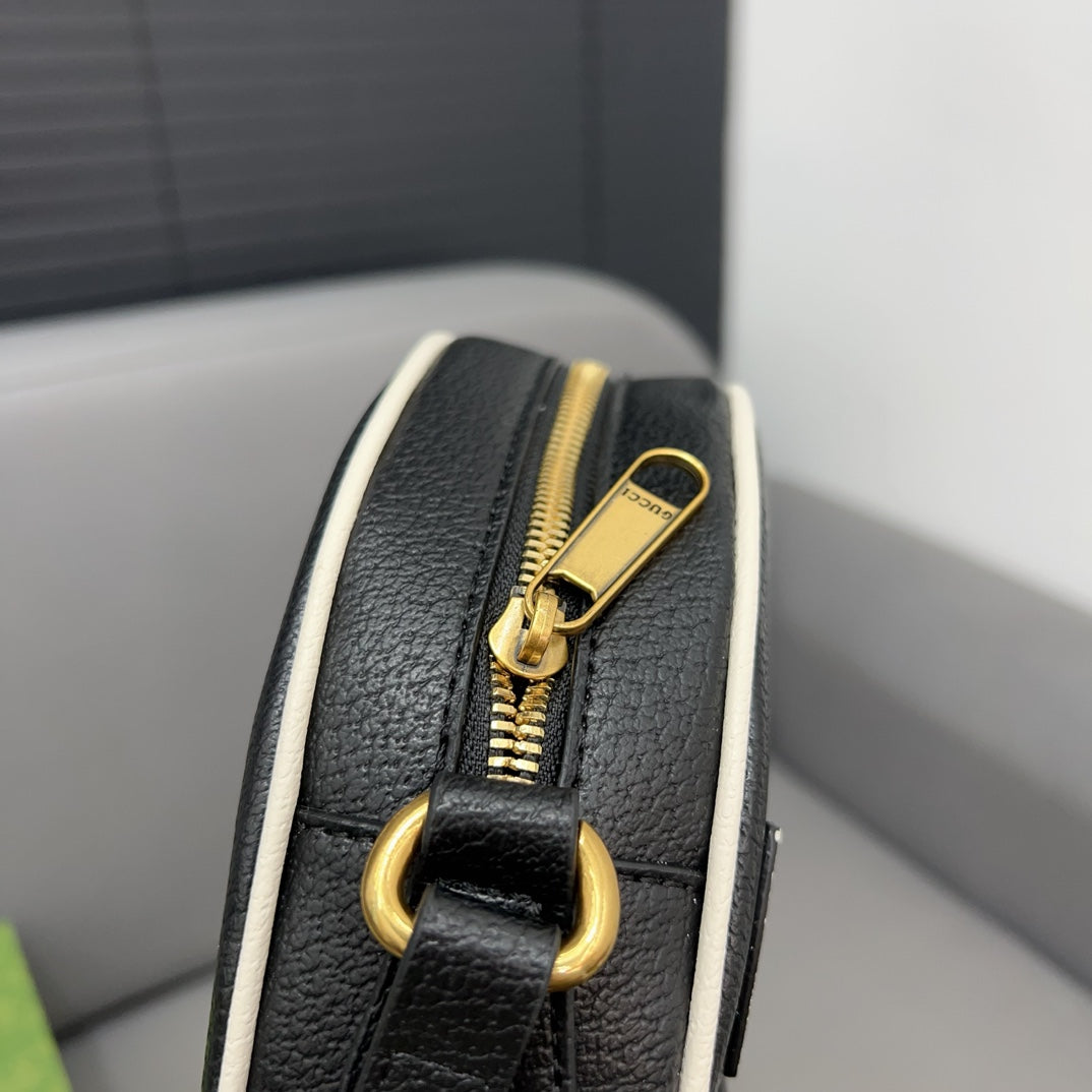 Co-branded round bag crossbody bag 1824042108