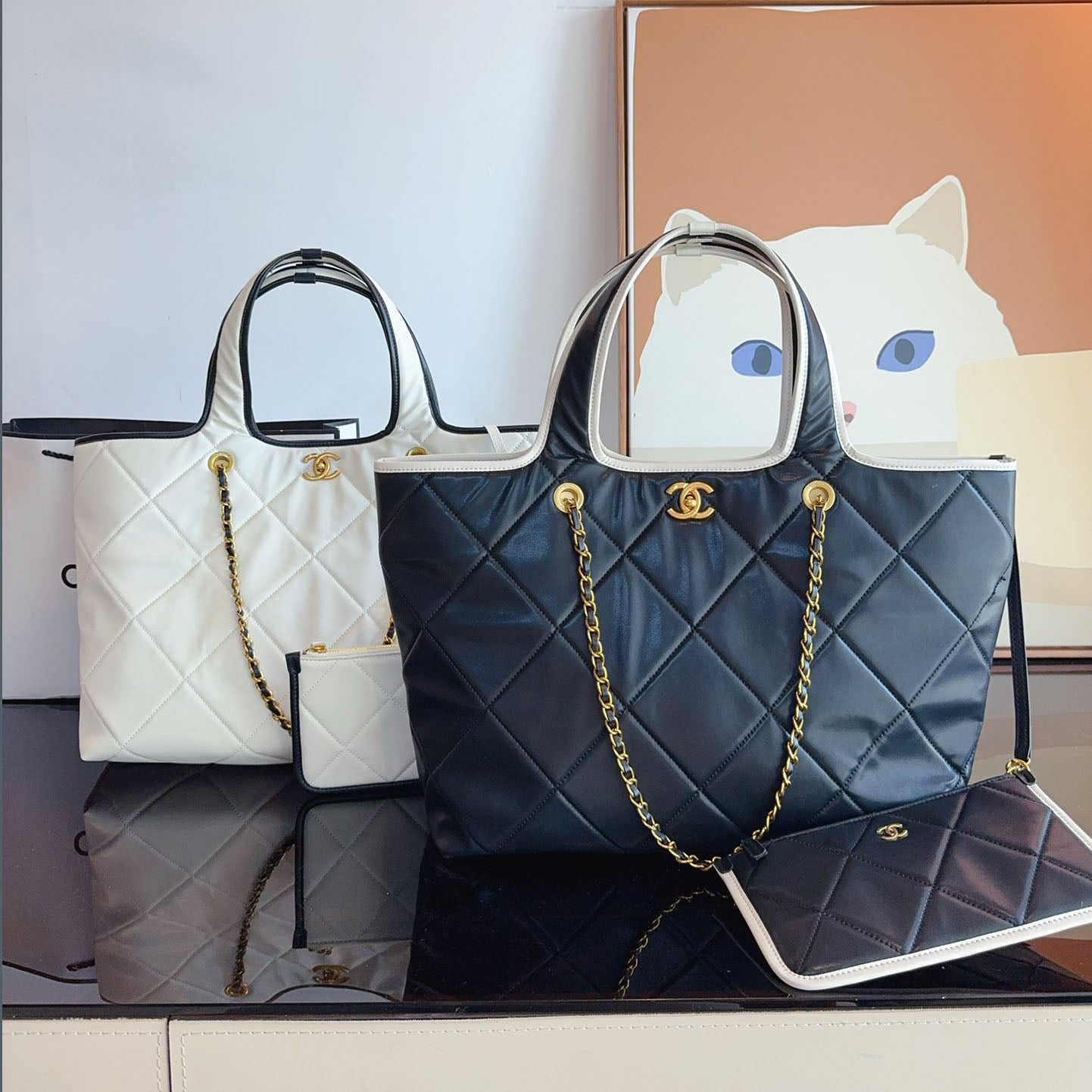 CHL Fashion Shoulder Bag XC24092901