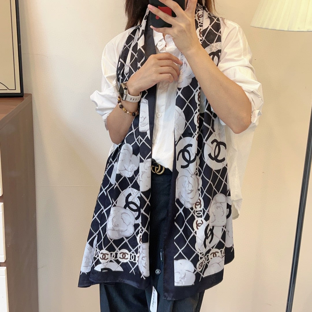 CHA Silk scarf 1825022701
