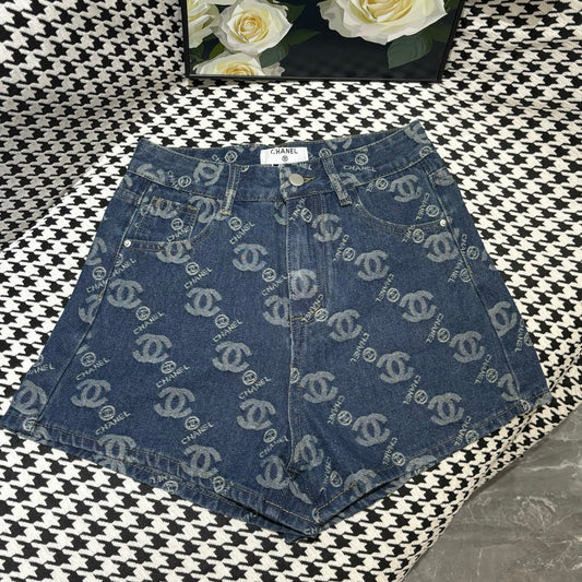 CH Denim shorts 1825031402