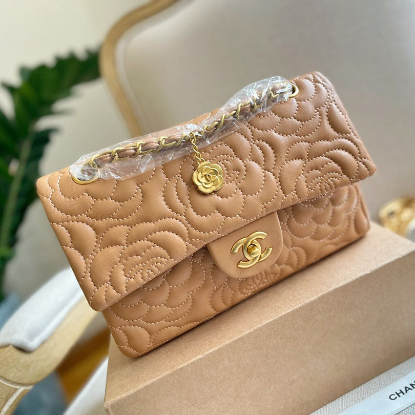 New trendy and fashionable women's bags PD10042814