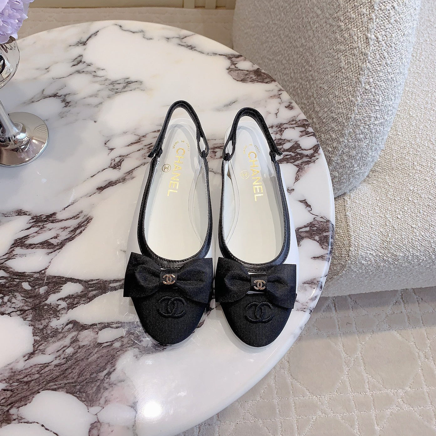 The latest catwalk style bow half package flat sandals 1824041601