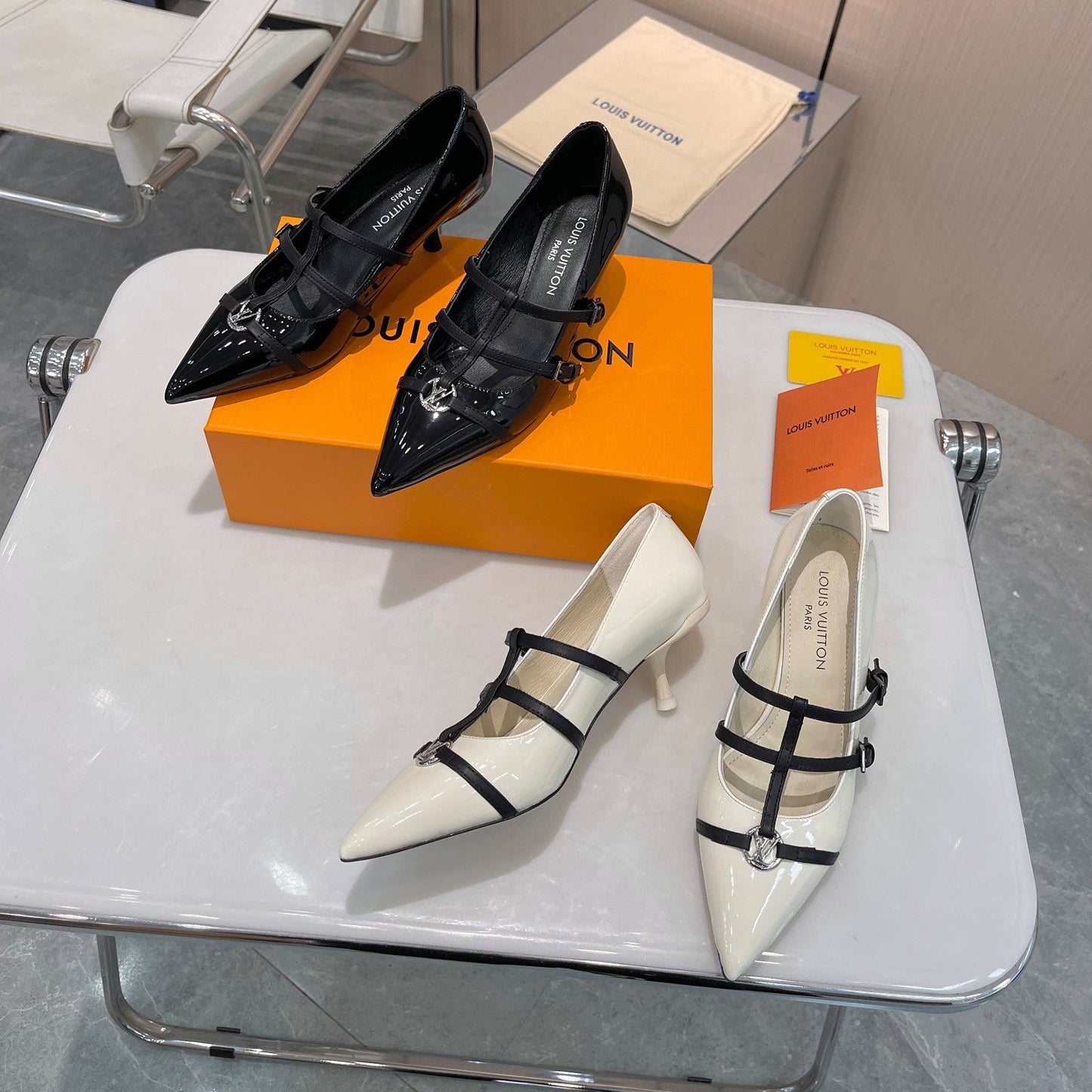 LV Pointed Pumps 1824120906