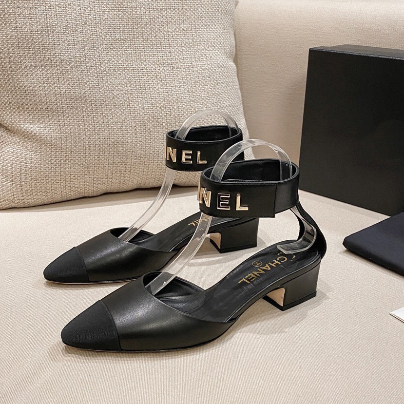 2023 new ladies Velcro Wrist Strap Pointed Toe Sandals XC07062005