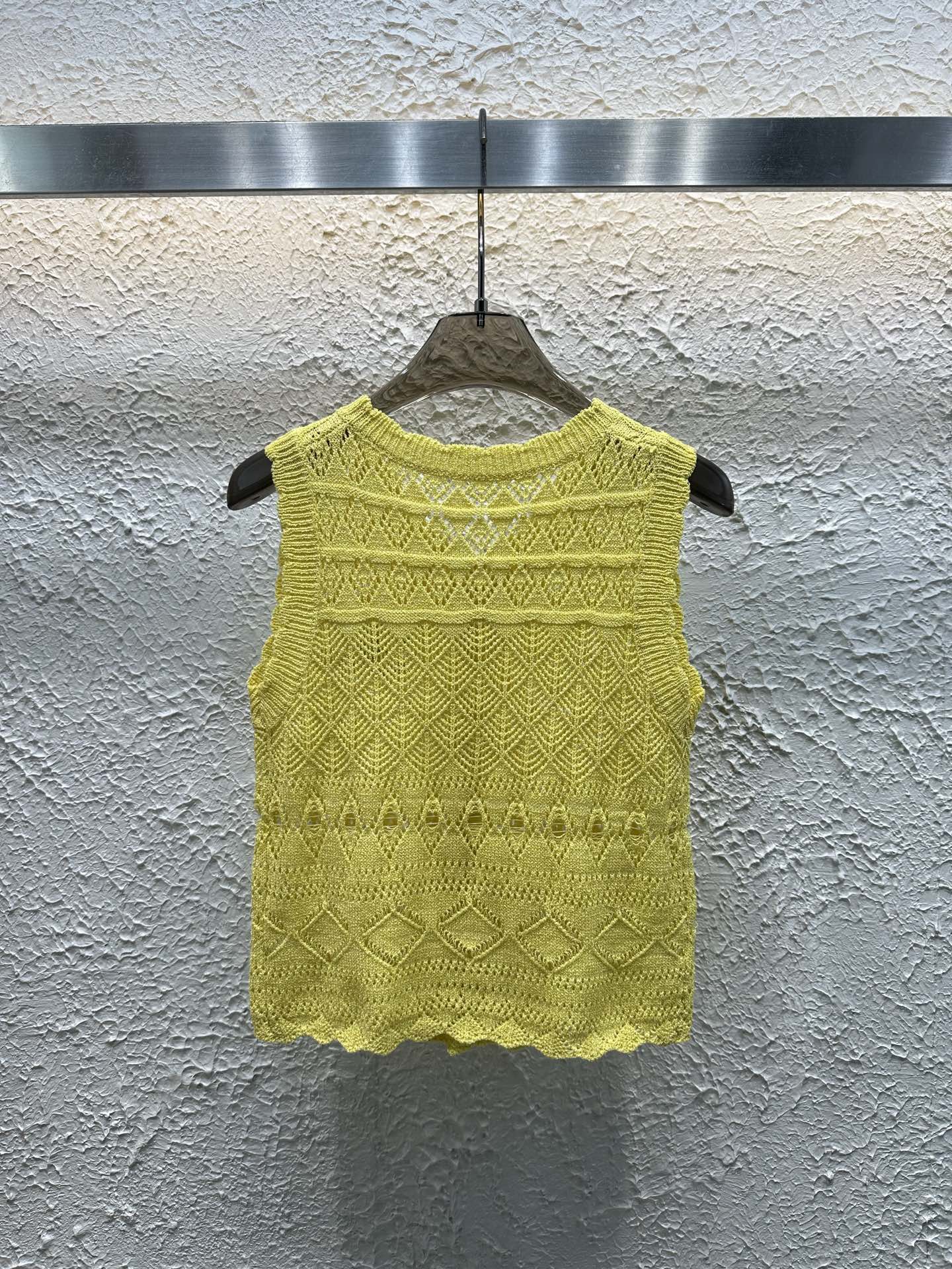 CNL Openwork knit vest 1825042914