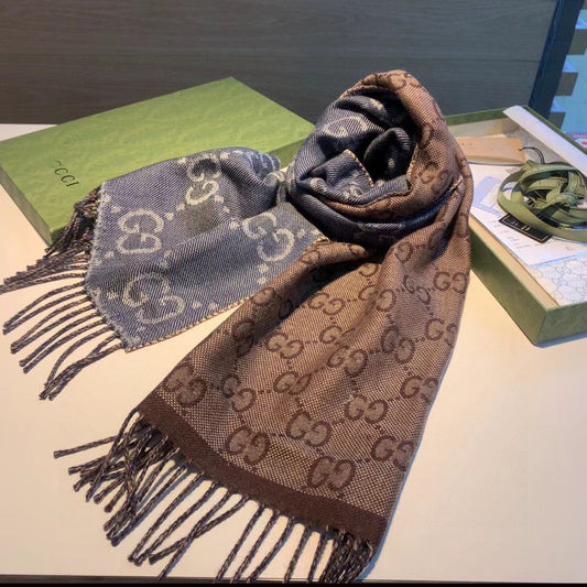 Two-color wool scarf  XC1823111501