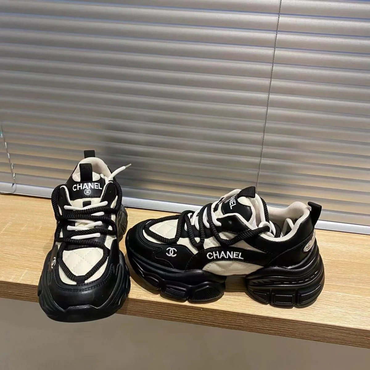 New Color Blocking Sports And Leisure Shoes For Women 10240108LY05