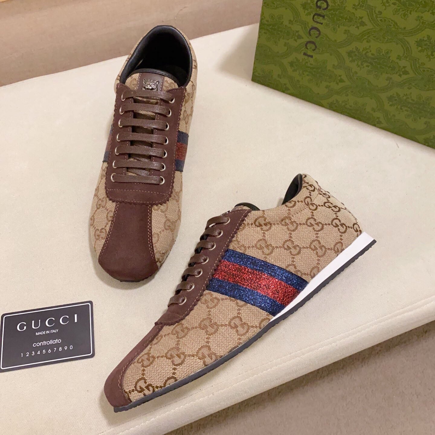 Classic letter presbyopia fashion casual sneakers 1824080302