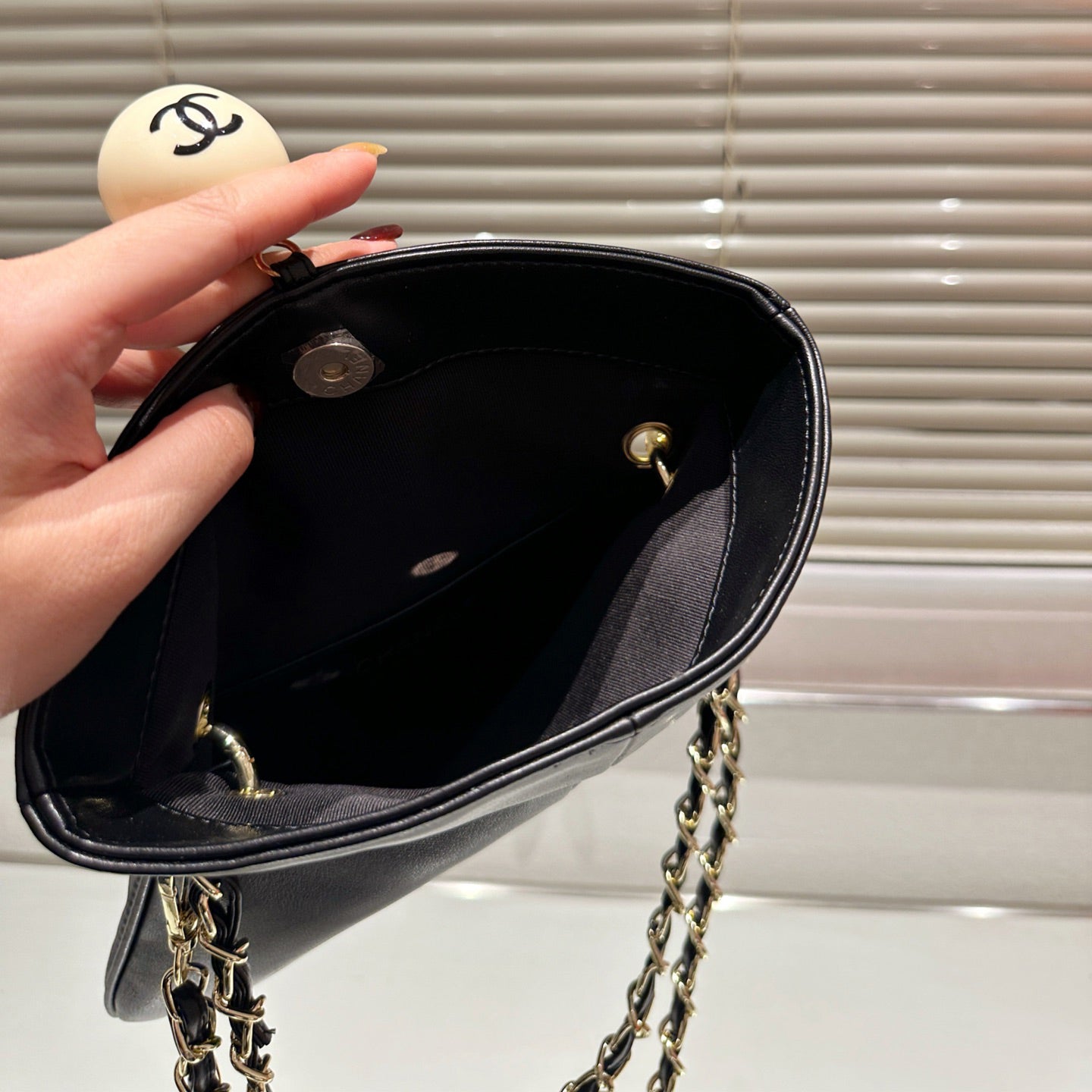 Vintage chocolate ball chain hobo bag 1824040706