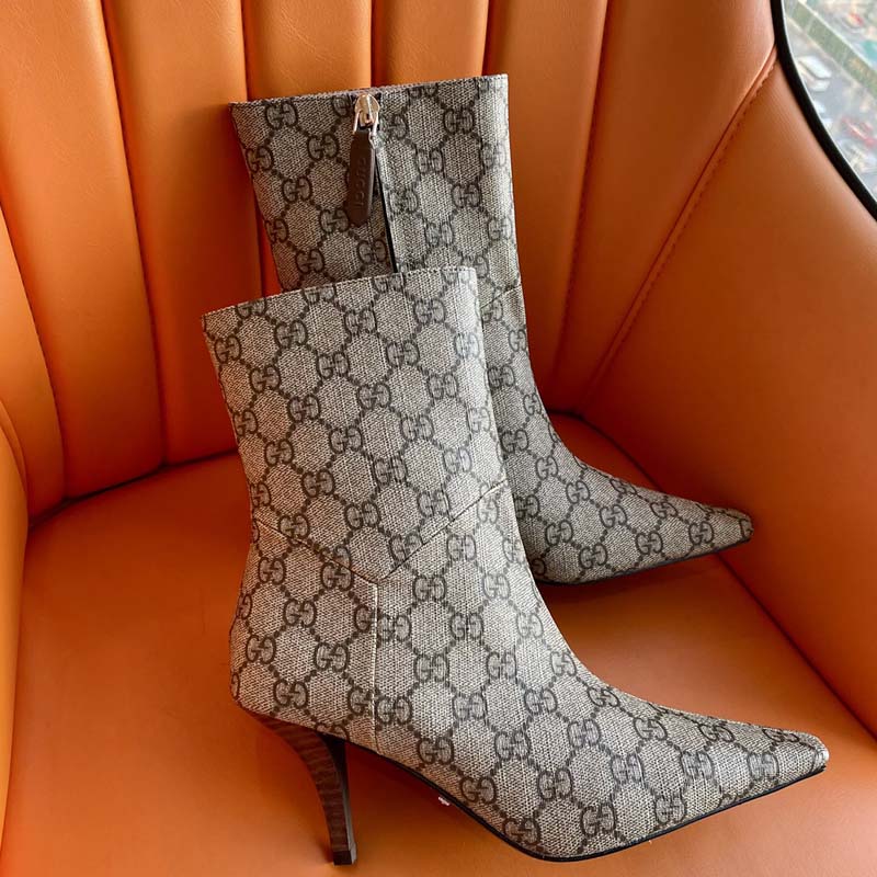 Autumn/Winter 2022 Women's ankle boots with high heels, cowhide print