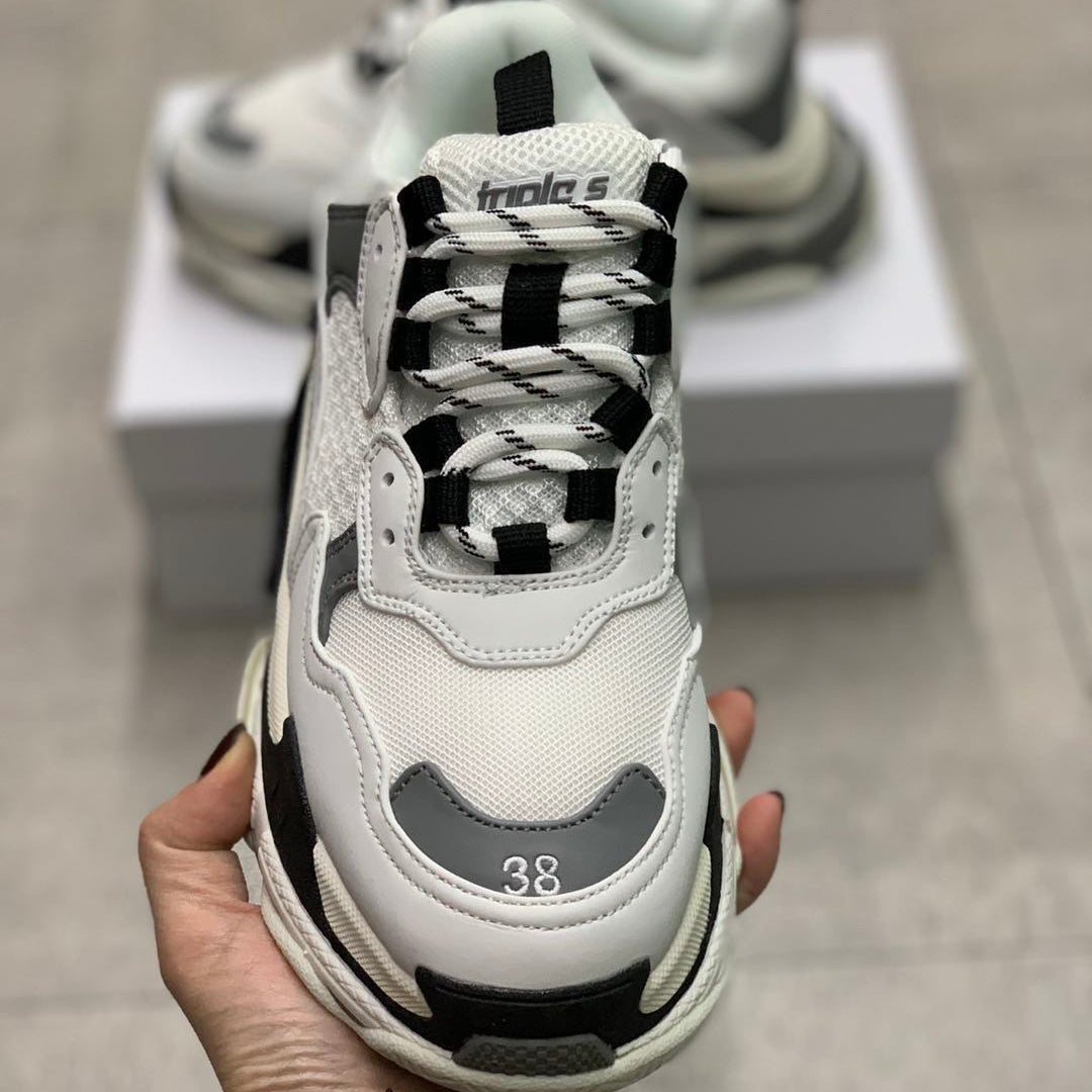 Triple-s Vintage Sneakers XC1823082303