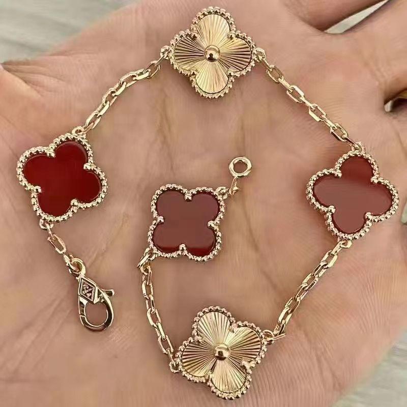 Versatile And Sophisticated Couple Bracelet 1024022615