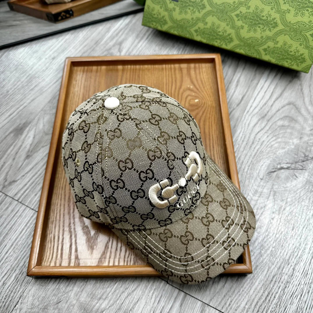 New Fashion Classic Versatile Baseball Cap 1024042326