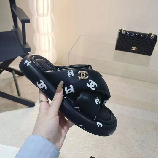 New Fashion Versatile Sandals PD10050510