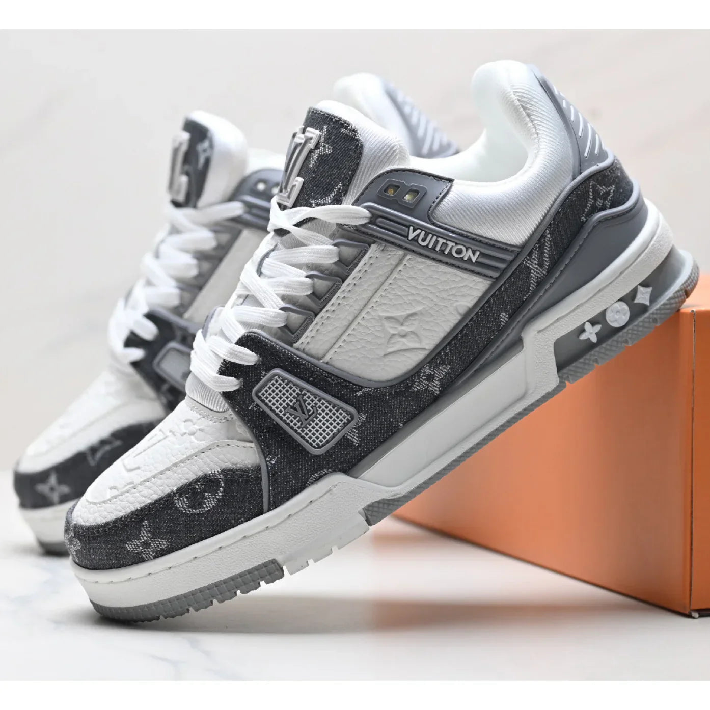 Low Top Casual Sneakers 1025011713