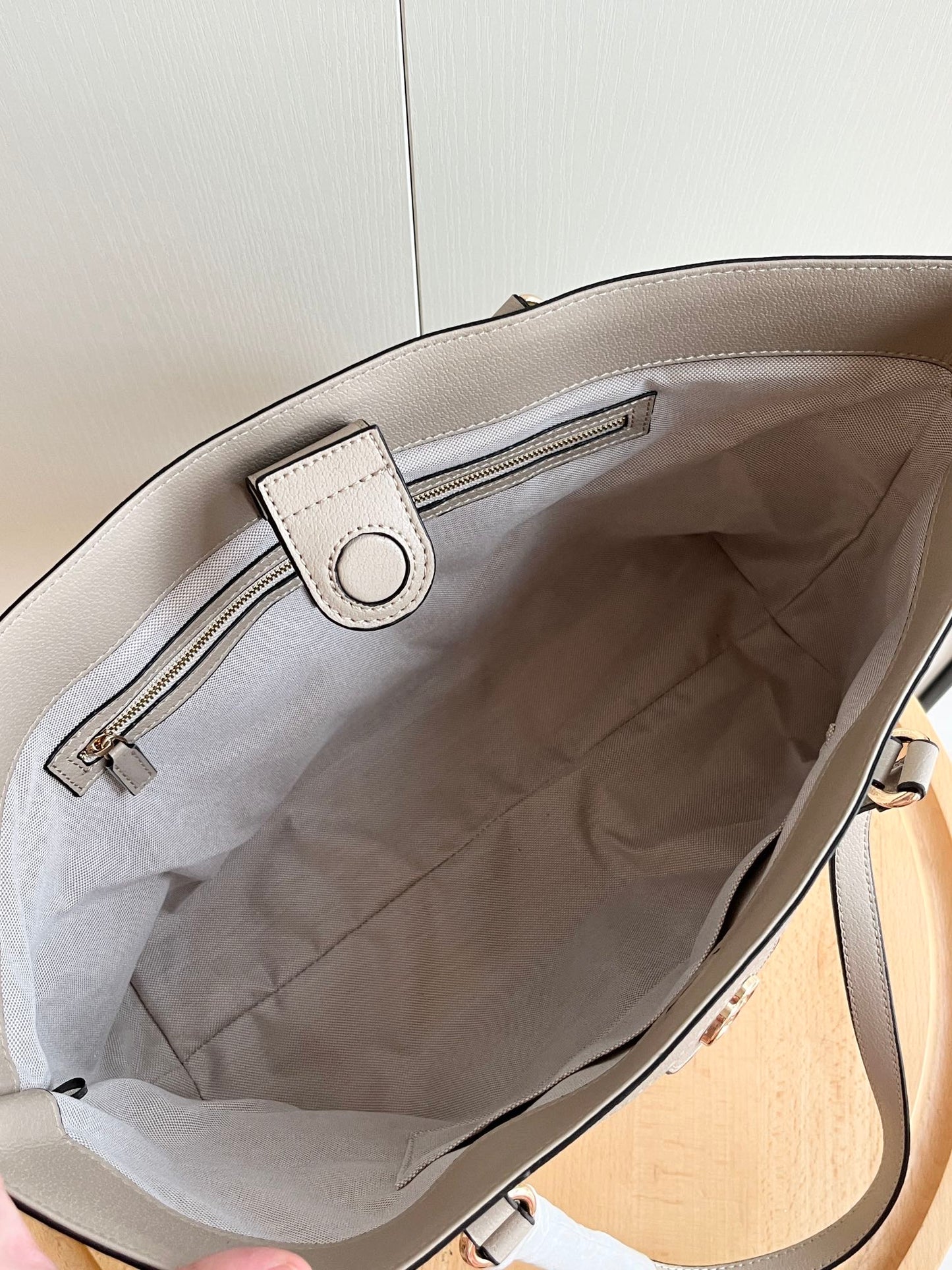 GG 24 Latest Tote Bag XC24092523