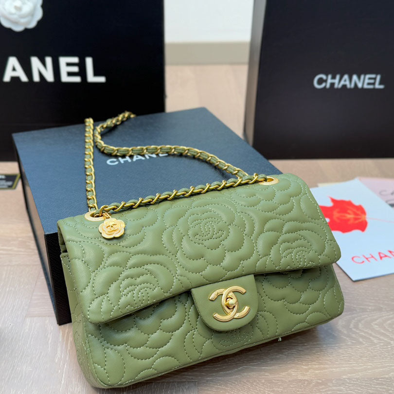 New trendy and fashionable women's bags PD10042814