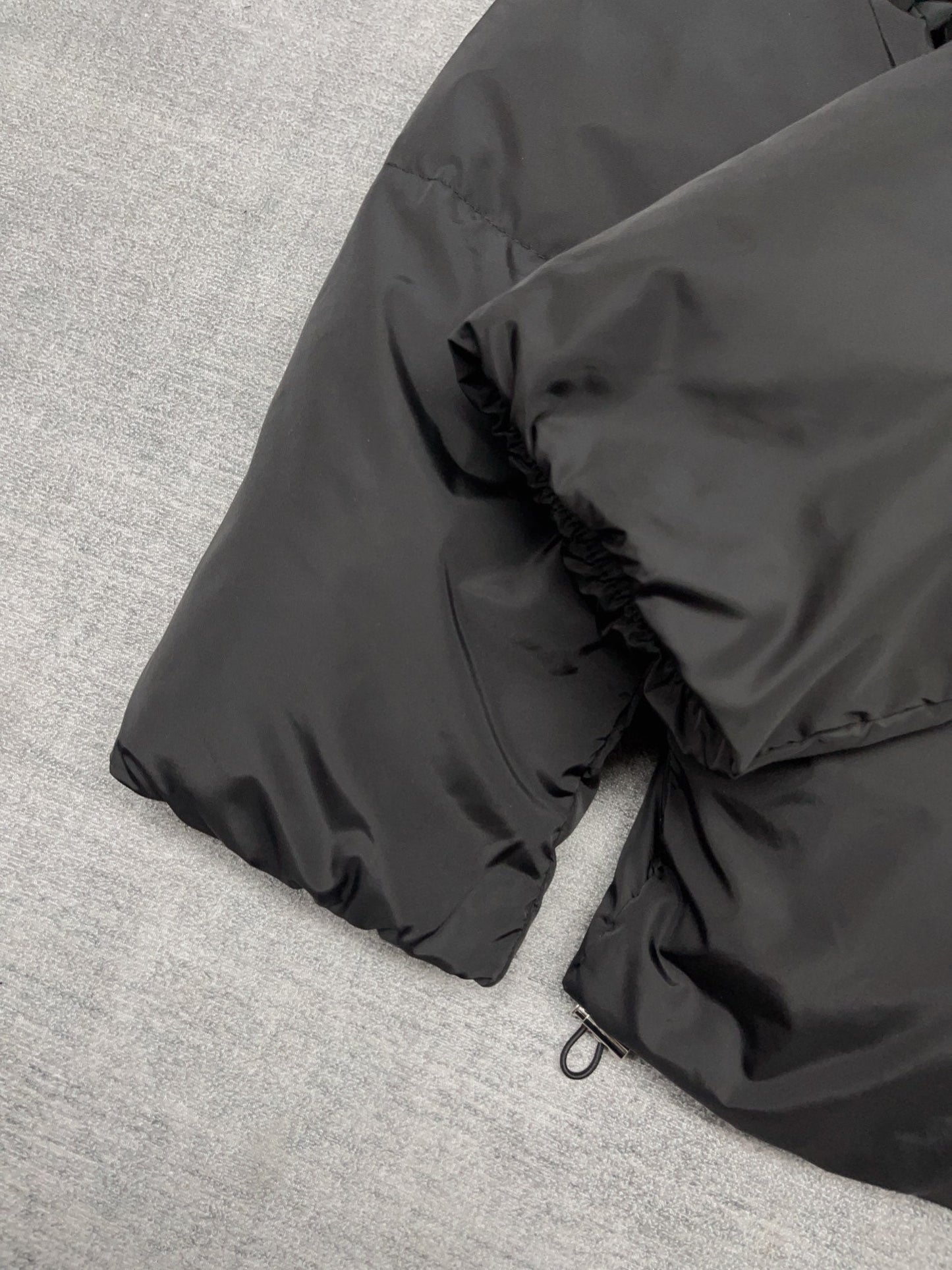 LV Embossed leather panelled stand collar down jacket 1824092904