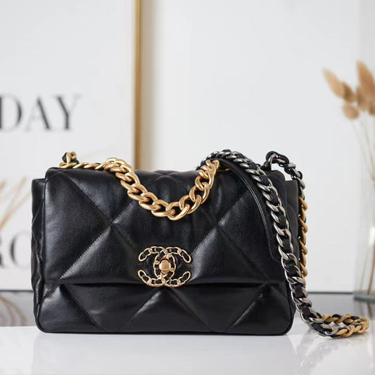 Handbag With Gold&Silver-toned Hardware