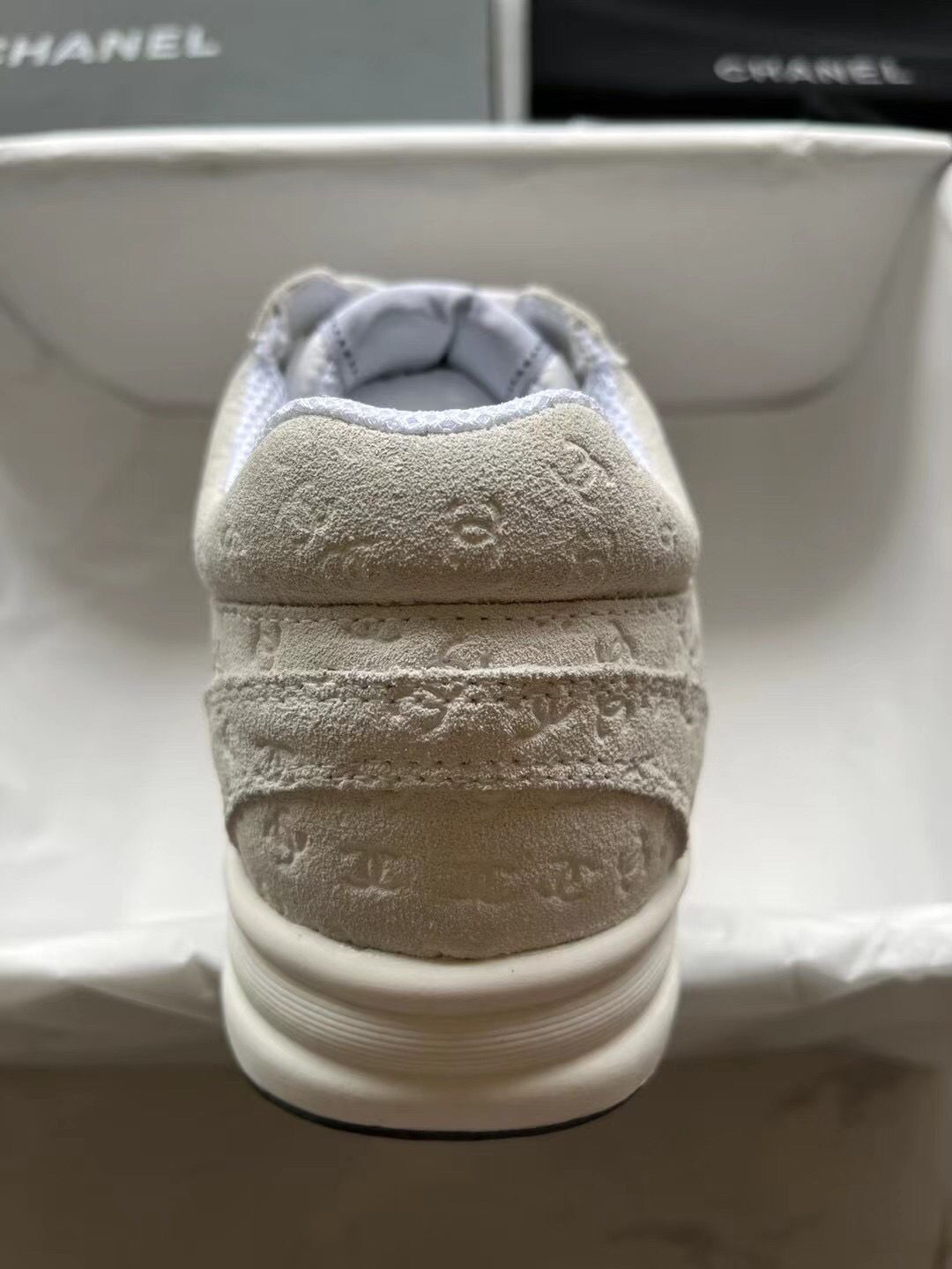 Black And White Panda Embossed Sneakers 0123121301