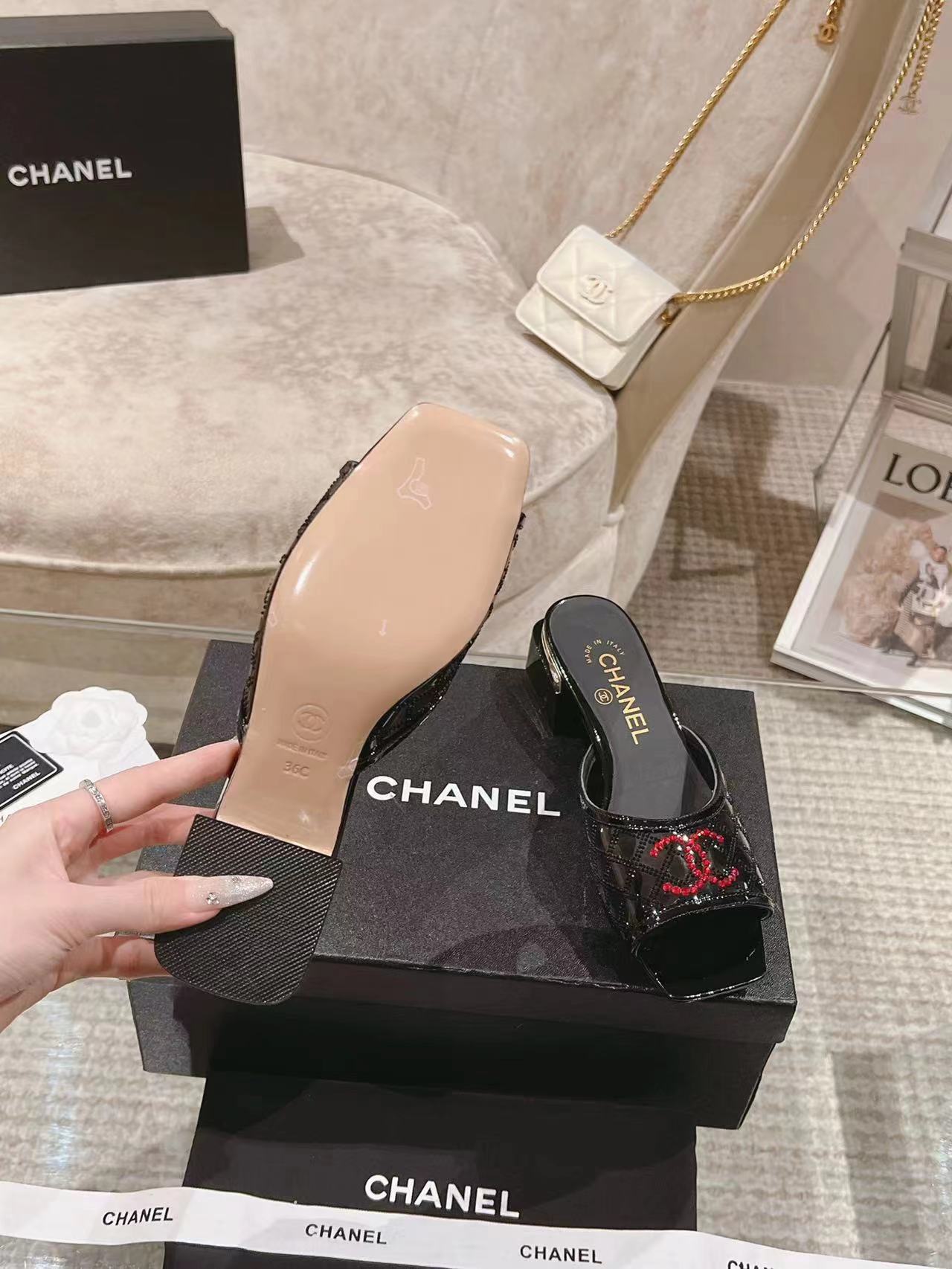 CNL24ss Fashion Low Heel Slippers 0724090508