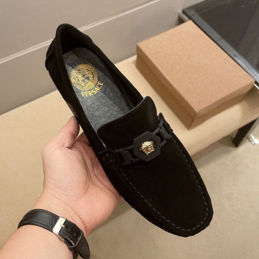 VS Medusa Velvet Leather Driver Shoes 1824091902