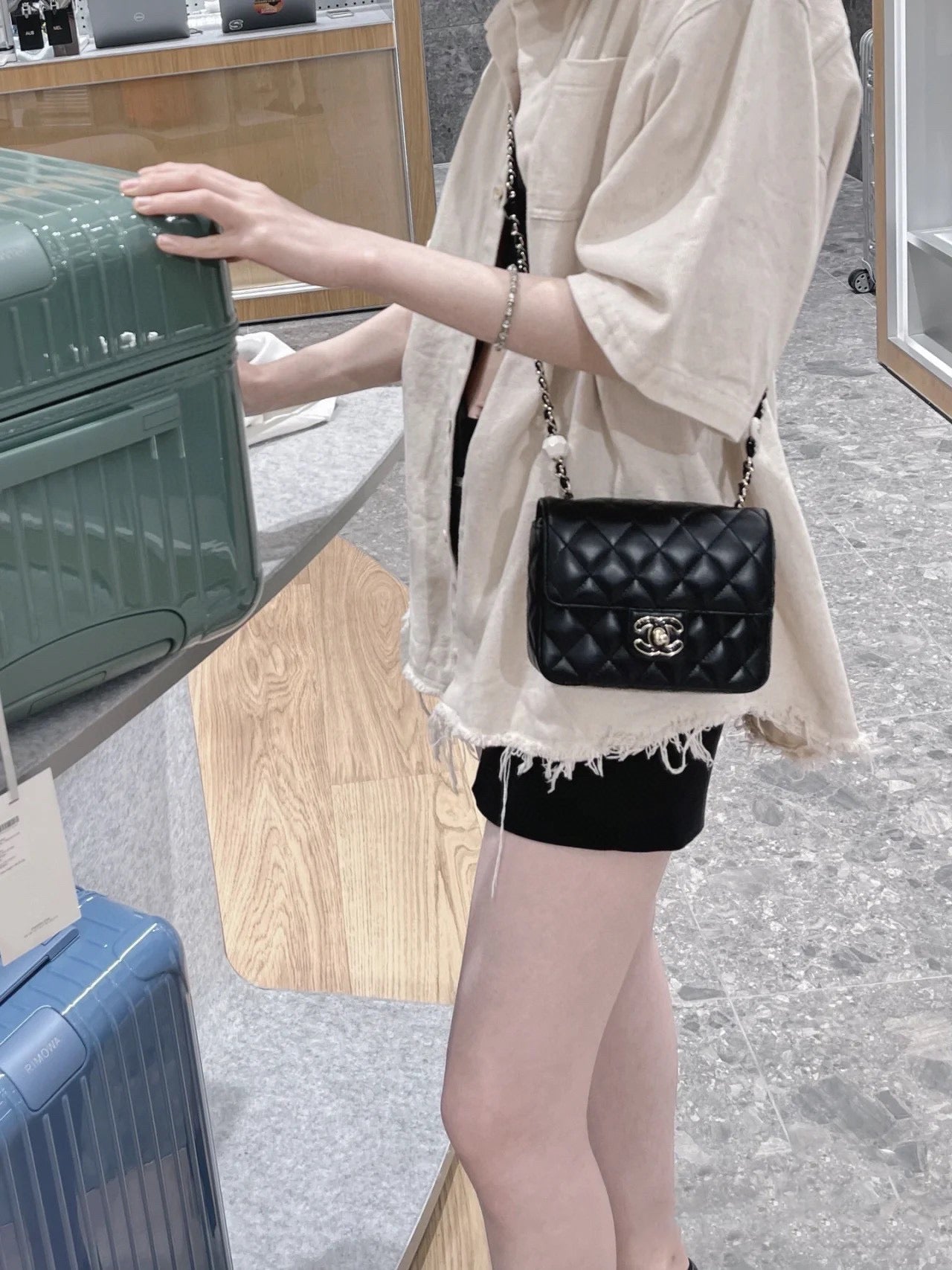 23P love enamel chain enamel buckle bag XC16070603