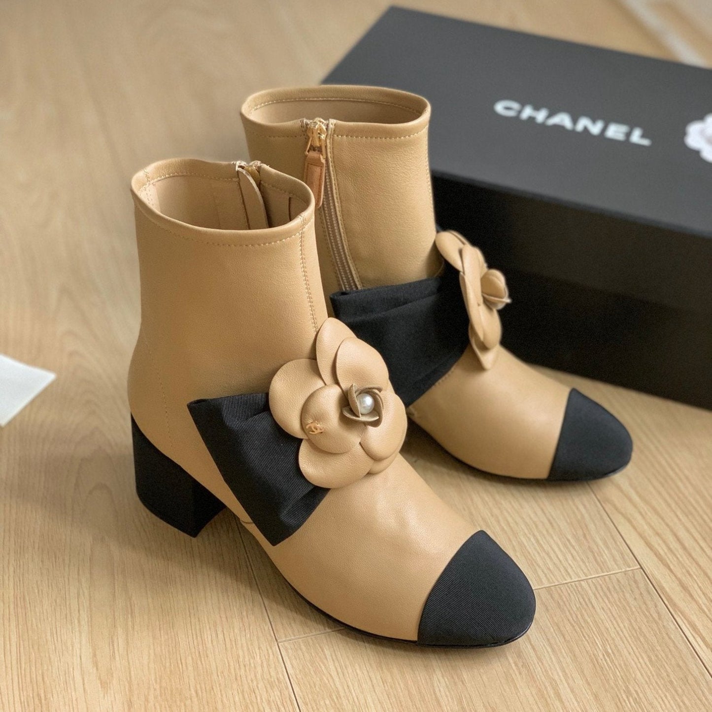 Fashion autumn and winter camellia women's boots 1023120117