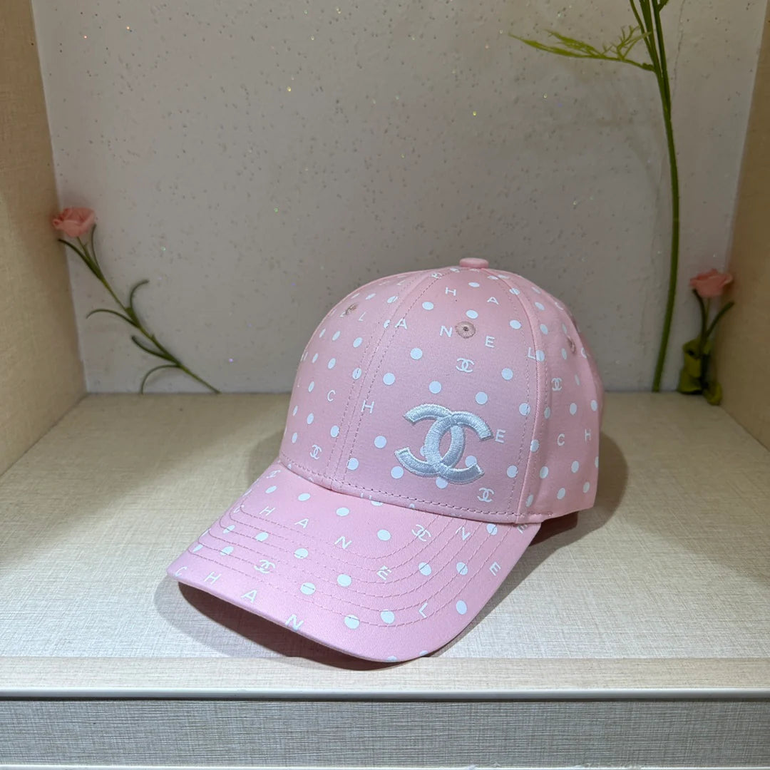 Luxurious and colorful versatile cap 1024072914