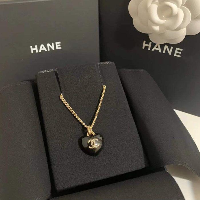 Simple and Versatile Love Black Necklace 0823112208