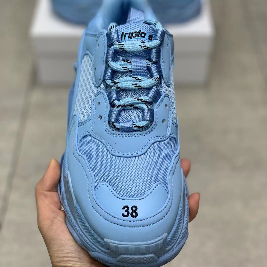 Triple-s Vintage Sneakers XC1823082302