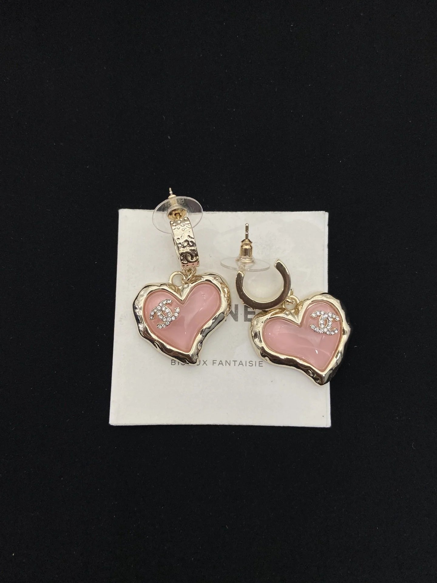 New Enamel Earrings With Heart-shaped Earrings 1024010312