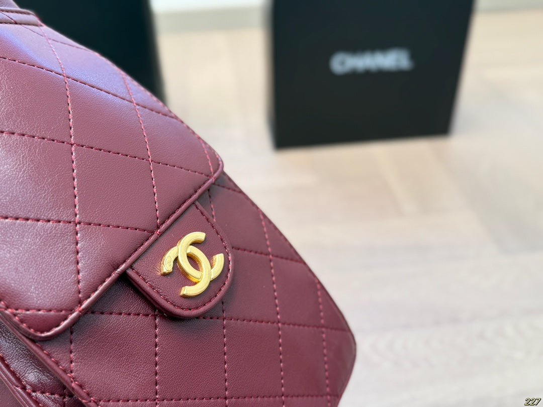 CH Bucket Bag 34*27 1825022101