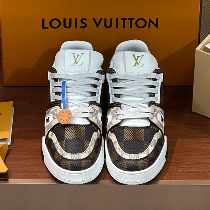 LV Trainer Sneaker 1825022806