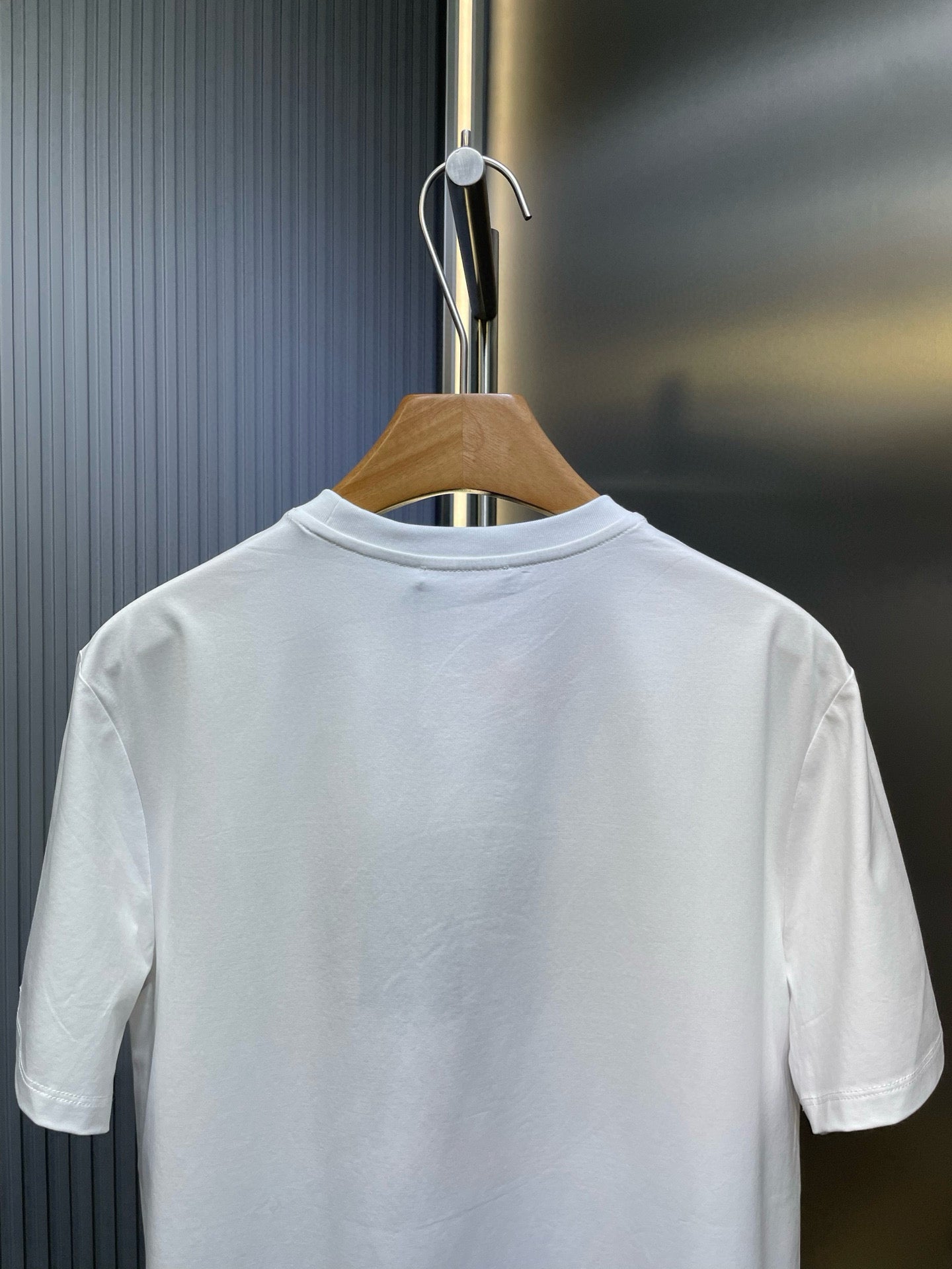 VS Embroidered crystal embellished T-shirt 1825061902