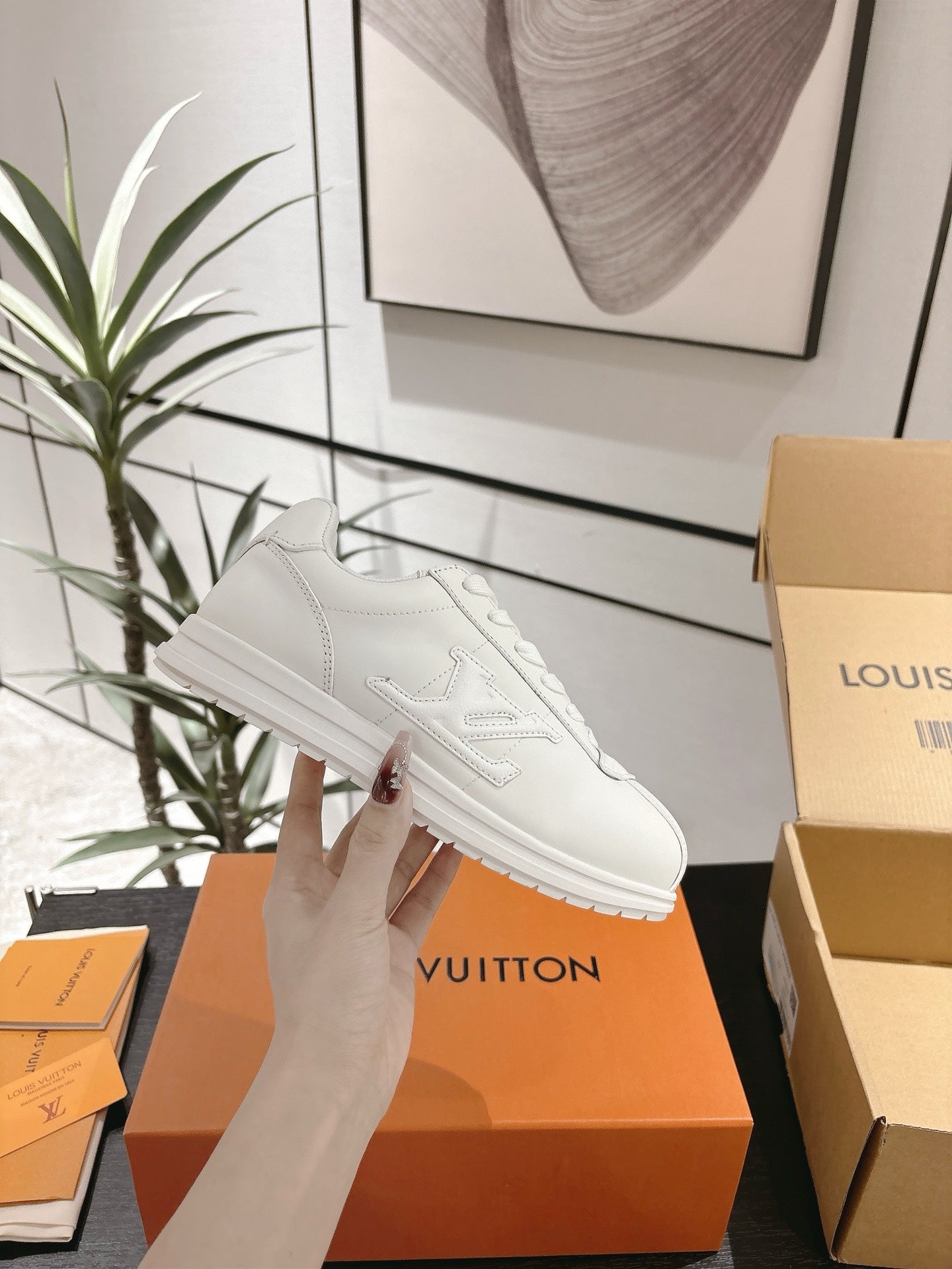 LV Sneaker 1825060605