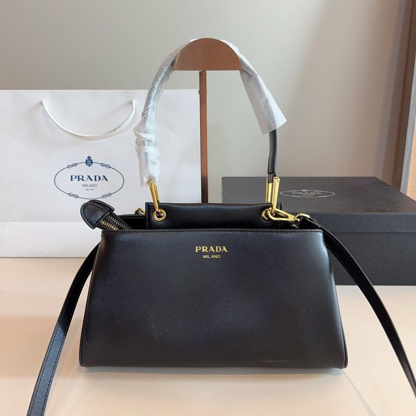 PR Hobo Shoulder Bag 1825061809