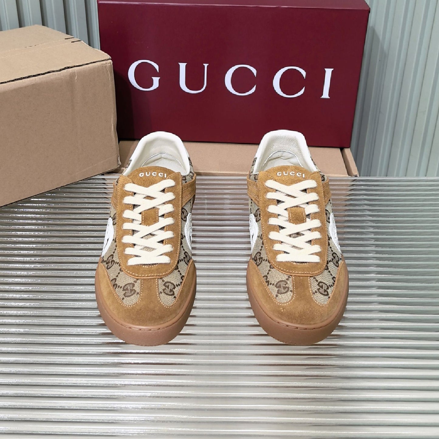 GG Interlocking G74 Dexun shoes 1825040102