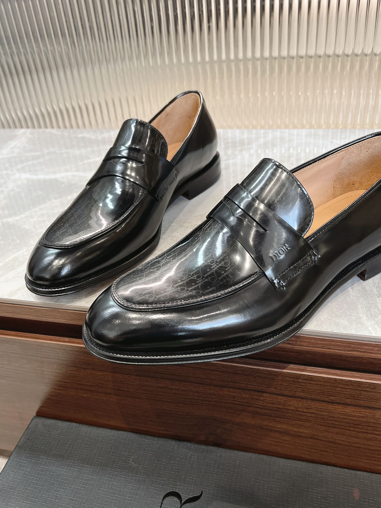 CD Timeless Loafer Gradient shiny leather 1825052706